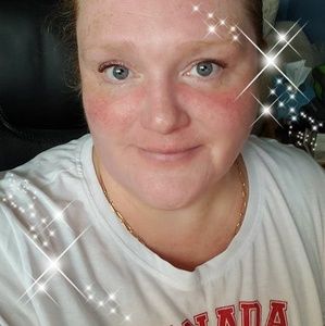 Meet your Posher, Leigh-ann